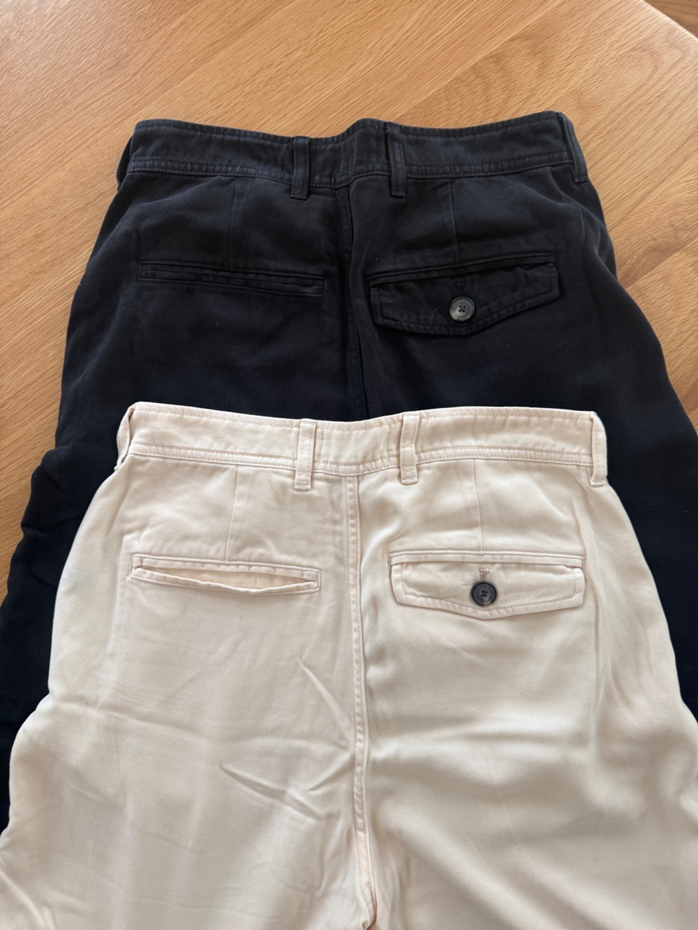 2 Everlane Pants Buttersoft Barrel Leg Trousers CREAM/BLACK  SET OF TWO - Picture 8 of 9